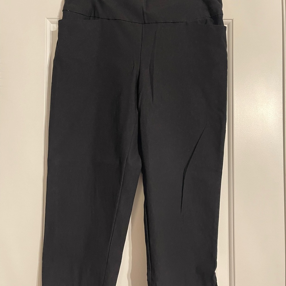 Black Woman’s Capri pants